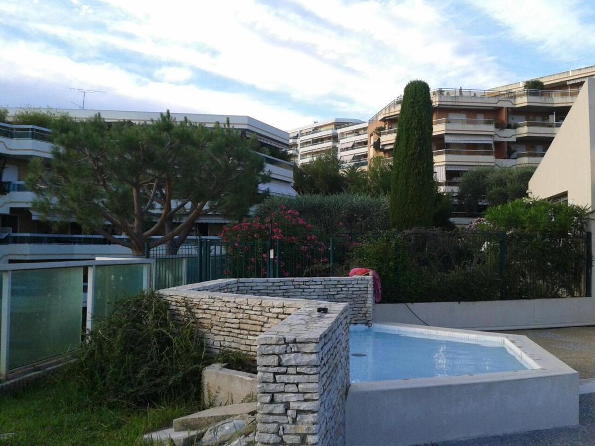 Studio Meuble Avec Piscine Nice Ouest Quartier Fabron Apartment Екстериор снимка